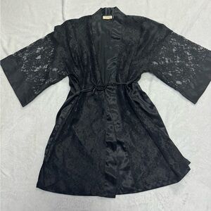 Gold Tag Victorias Secret Silky Black Robe